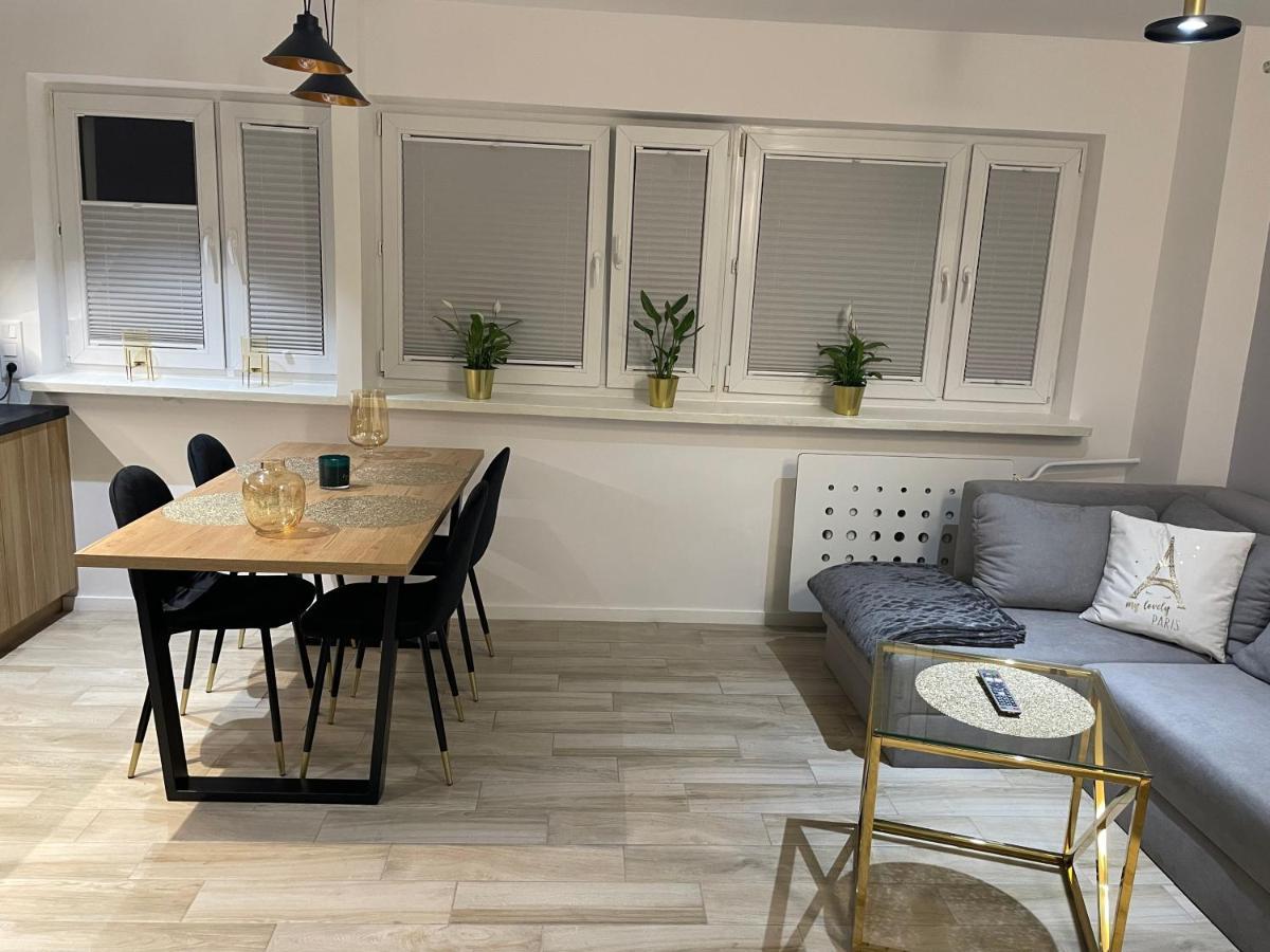 Brzostek Apartment 华沙 外观 照片